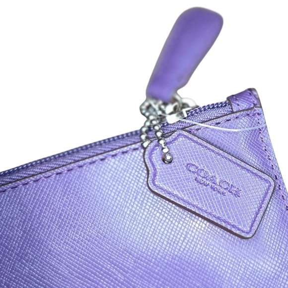 Coach Darcy Large Clutch w/Leopard Bear Patch, NWOT - Picture 5 of 6